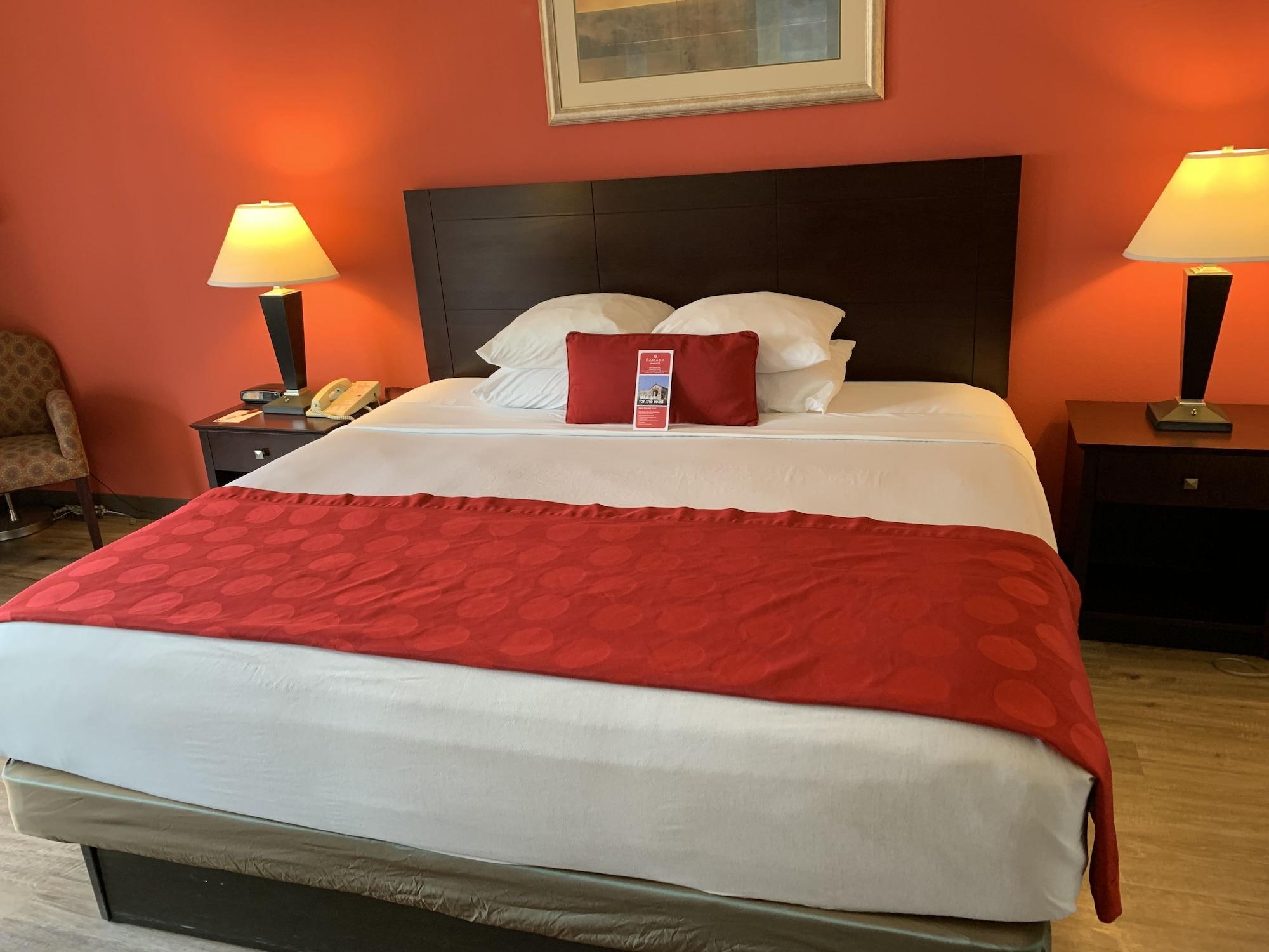 Ramada By Wyndham Newark/Wilmington Ξενοδοχείο Εξωτερικό φωτογραφία