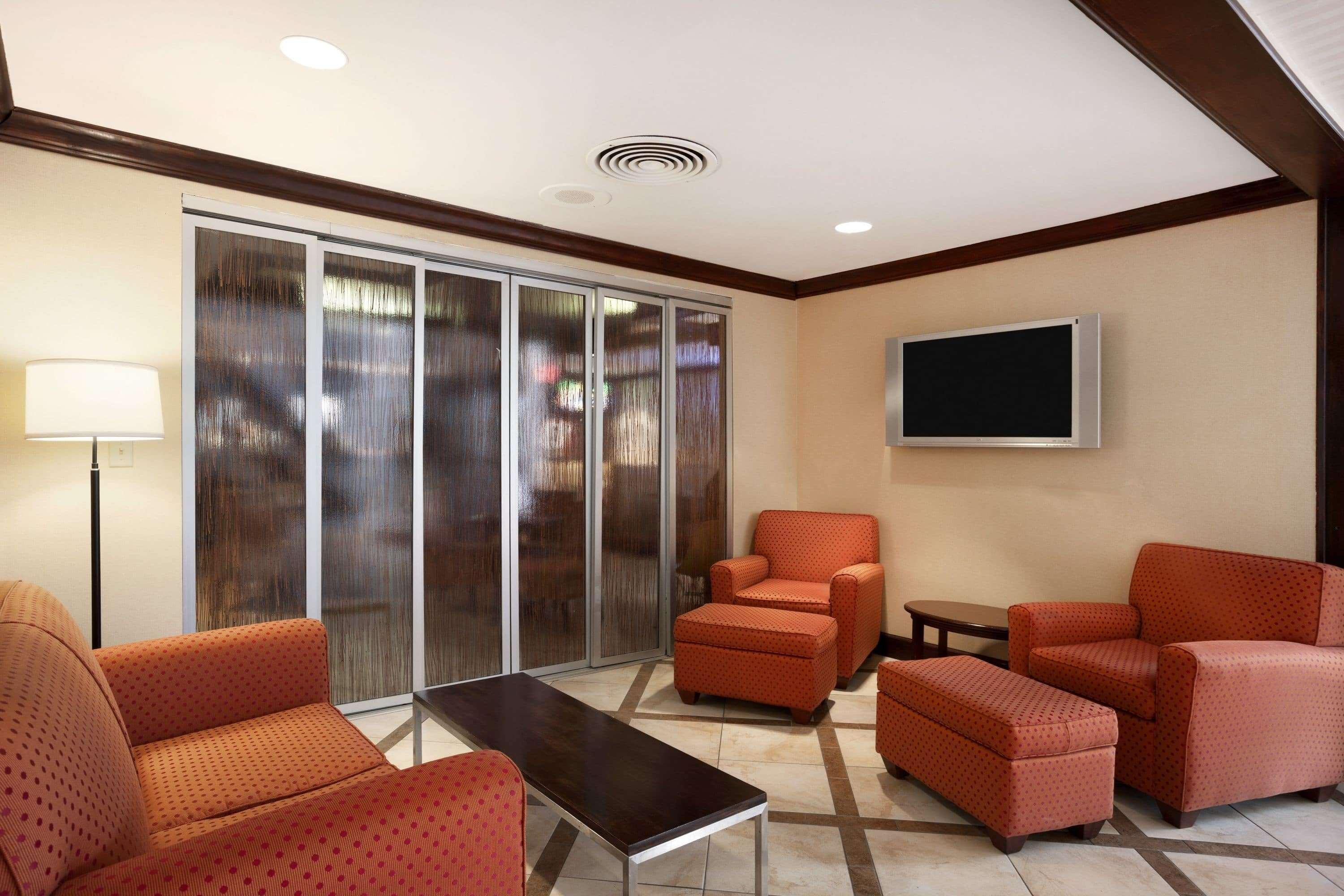 Ramada By Wyndham Newark/Wilmington Ξενοδοχείο Εξωτερικό φωτογραφία